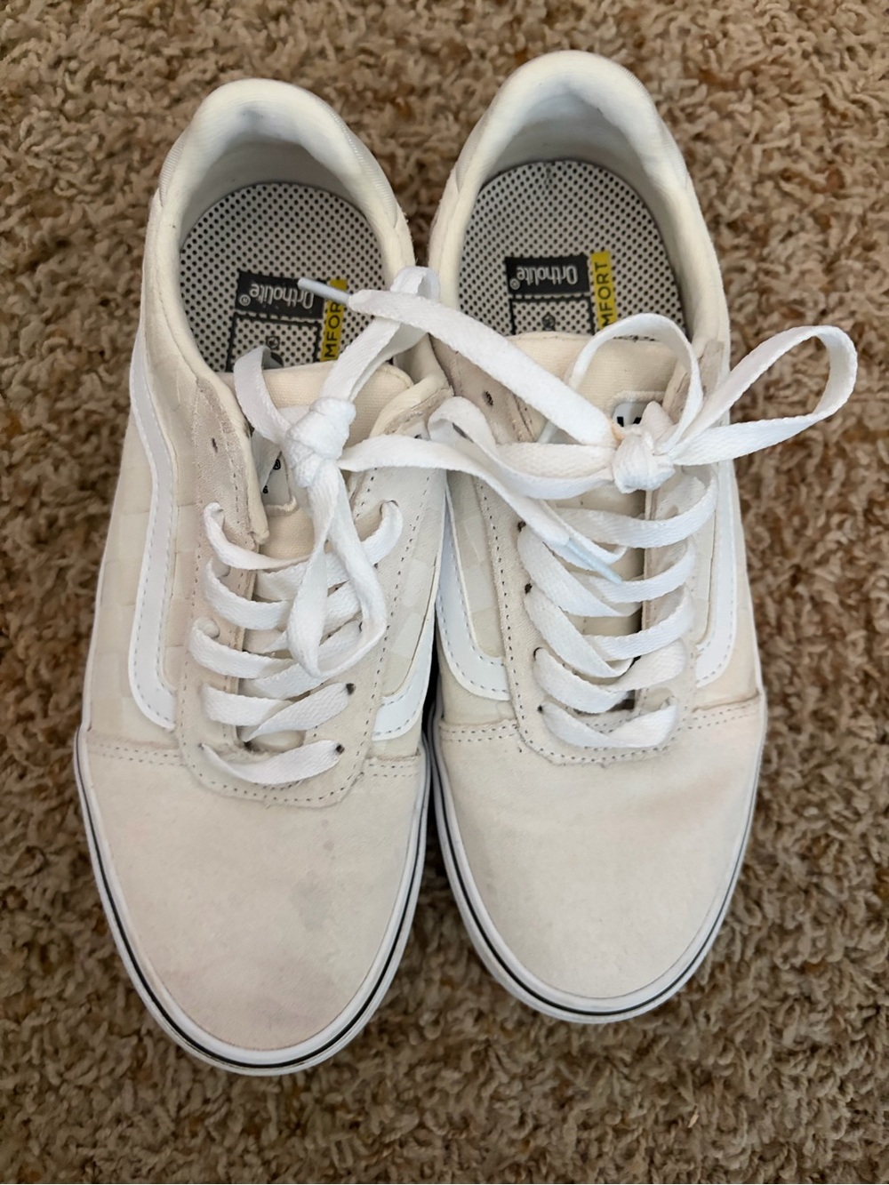 Women Vans Off-White Low-Top Skate Shoes, size 7